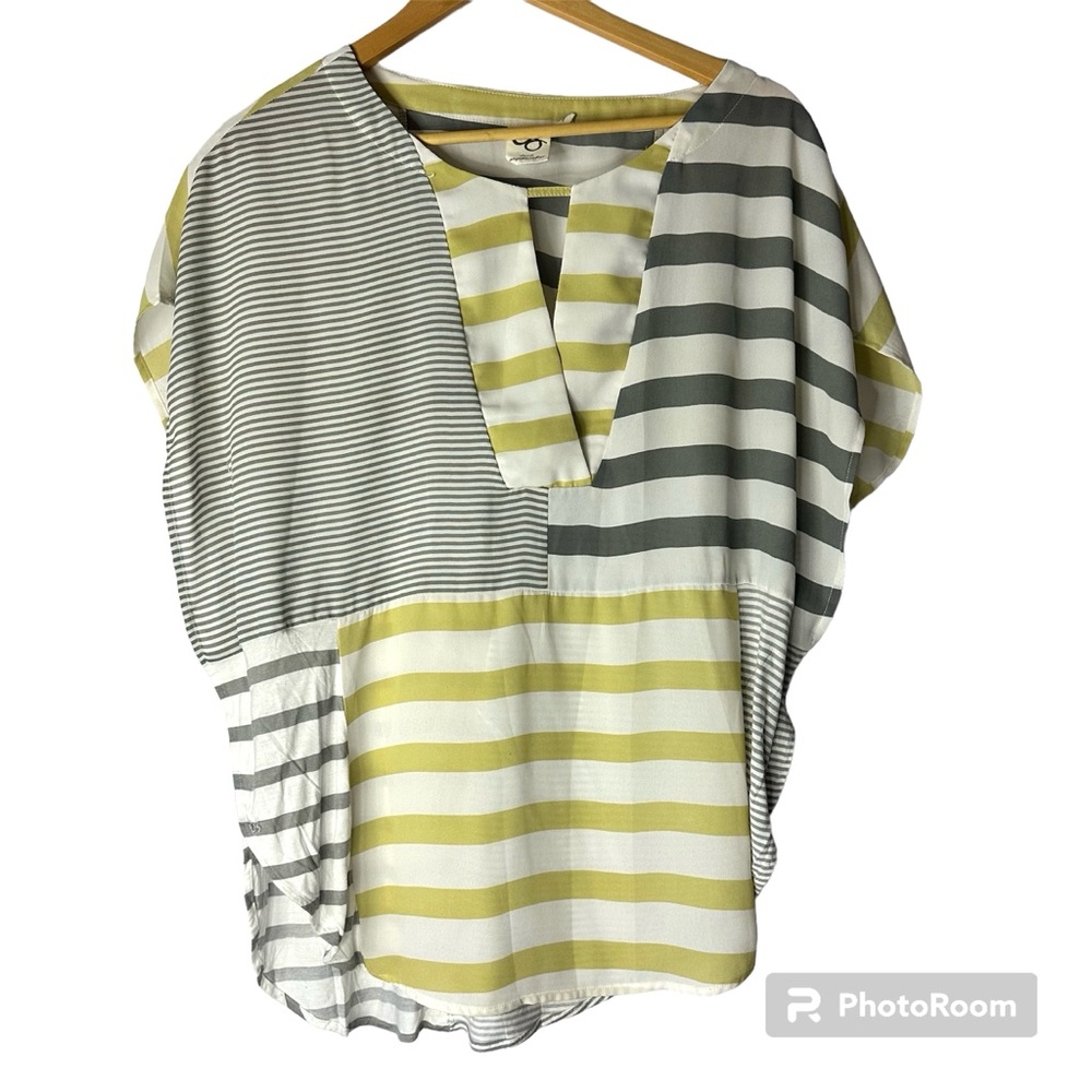 Anthropologie One September‎ Madrigal Yellow and Gray Striped Top Size Small